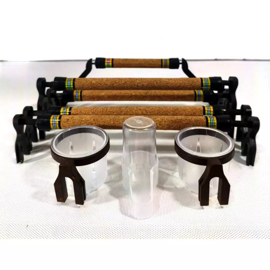 Kit Poleiros Regulagem Trinca Ferro Pixarro Cortica Natural Porta Vitamina Bebedouro Torneio.
